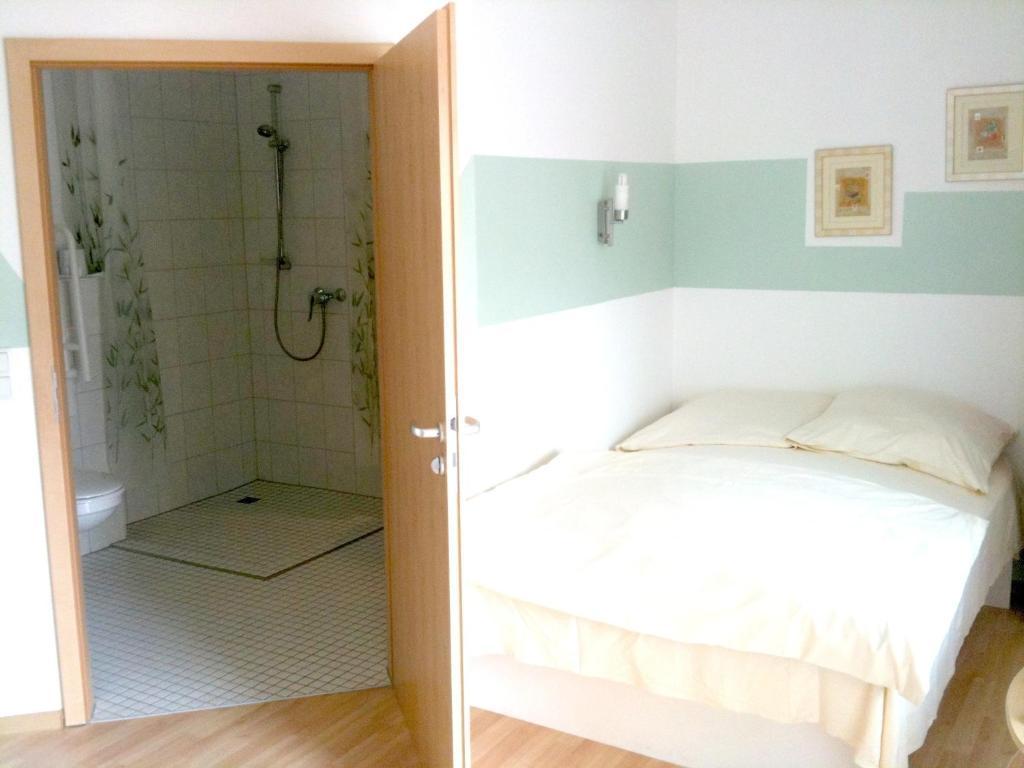 I-Motel Obertshausen Quarto foto